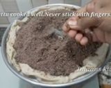 A picture of step 11 of Soft Ragi puttu.