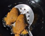 A picture of step 4 of Egg Pakorhay.