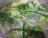 Hình bước làm 3 của món Canh cải dún cuộn thịt
