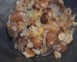 Foto langkah ke 3 dari resep Tumis Jamur Kuping Soun.