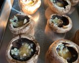 A picture of step 3 of Garlic butter stuffed mushrooms.