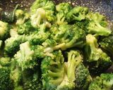 A picture of step 6 of Golden Chicken in an Emerald Forest.