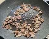 酸菜肉末的食譜步驟2照片