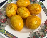 A picture of step 6 of Egg Do Pyaza.