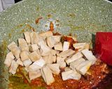 Foto langkah ke 2 dari resep Sambal Goreng Labu Siam, Tahu dan Telur.