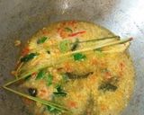 Foto langkah ke 2 dari resep Kerang hijau bumbu kuning.