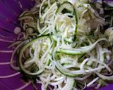 Foto del paso 1 de la receta: Noodles de zucchini al pesto
