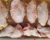 Foto del paso 6 de la receta: Alitas de pollo al horno con verduras y salsa Barbacoa🍗