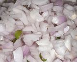 A picture of step 3 of Onion uttapam.
