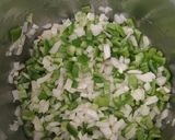 A picture of step 1 of Patatas con chorizo (Rioja-Style Potatoes with Chorizo).