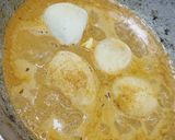 A picture of step 3 of Afghani egg curry.