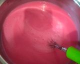Foto langkah ke 2 dari resep Puding Stroberi Vla.