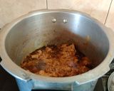 A picture of step 5 of Mutton nihari.