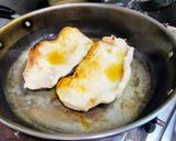 慢煎松阪豬與奶油蒜香巧克力菇的食譜步驟6照片