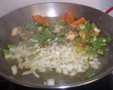 Foto del paso 7 de la receta: Arroz seco de verduras con caldo de cocido