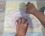 Foto del paso 2 de la receta: Palmeritas con queso y jamón de pavo