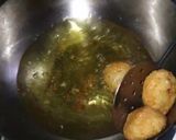 A picture of step 9 of Daal mash (white lentil) ke dahi bare (iftar recipe).