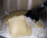 Foto langkah ke 1 dari resep Kue Semprit 3 bahan.