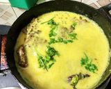 A picture of step 3 of Punjabi kadhi pakodi.