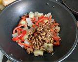 Foto del paso 3 de la receta: Pollo con nueces