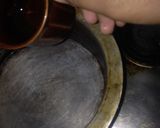 A picture of step 2 of Creamy Hara masala pasandy.