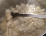 A picture of step 3 of Chatpati Kachi Keri Chuski.