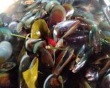 Foto langkah ke 5 dari resep Kerang ijo saus tiram simpel.