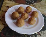 A picture of step 4 of Besan ladoo in microwave.