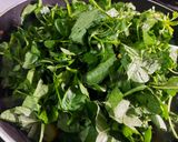A picture of step 2 of Notey Shaak Ghonto (Green Amaranth and Mixed Vegetables Curry).