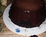 عکس مرحله 2 از دستور کیک سوپرایز شکلاتی بدون فر