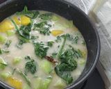 Foto langkah ke 5 dari resep Bobor Sayur Pucuk Labu.