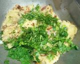 A picture of step 3 of Aloo Paratha.