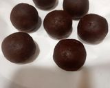 A picture of step 1 of Chocolate Cake Pop.
