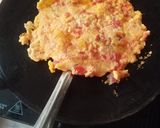 A picture of step 4 of Suji chilla.