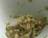 Foto del paso 1 de la receta: Tortitas de molida de pollo con calabazita súper fácil
