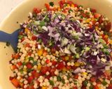 Foto del paso 4 de la receta: Ensalada de pimientos coloridos y granizo