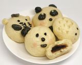 Foto langkah ke 8 dari resep Bapao karakter Alice in Wonderland.