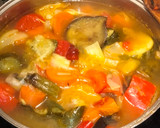 Foto del paso 3 de la receta: Crema de verduras mix estilo Yo