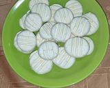 Foto del paso 12 de la receta: Galletitas de maizena
