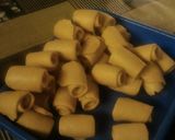 Foto langkah ke 5 dari resep Bolen Pisang renyah.