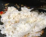 Foto langkah ke 4 dari resep Nasi goreng.