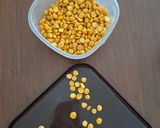A picture of step 3 of Roasted chanadal without oil.