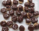 Párizsi csokis mini falatkák recept fázis 5 fotója