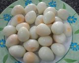 Hình bước làm 2 của món Thịt kho trứng cút