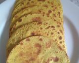 A picture of step 5 of Methi khakra.