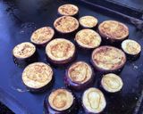 Une image de l'étape 6 de Aubergines violettes marinées grillées « skull ».