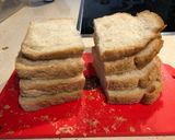 A picture of step 1 of Spicy Spinach Eggy Bread.