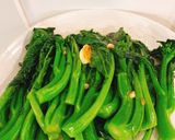 Hình bước làm 3 của món Bông cải xanh TQ xào dầu hào (Gai-lan)