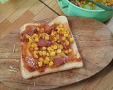 Foto langkah ke 4 dari resep Pizza Roti tawar simple...enak.