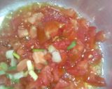 A picture of step 2 of Simple spiced scrambled eggs.